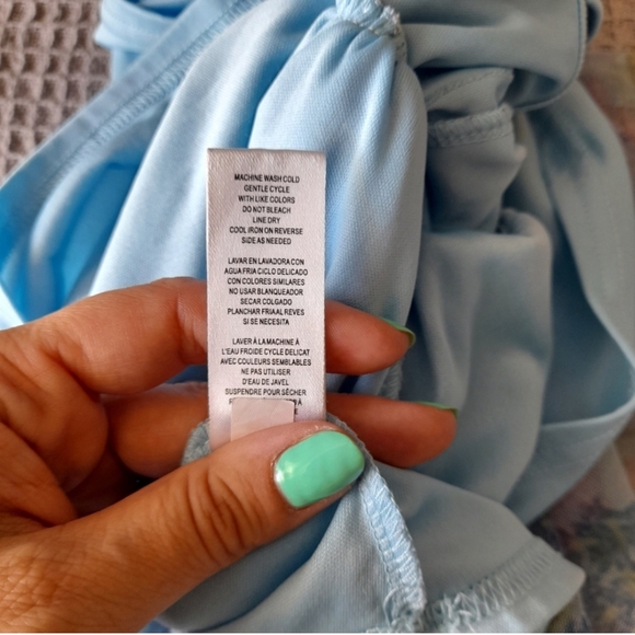 Nanette Lepore Blue Dress with Floral Accents. 3T - Picture 10 of 10